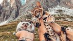 Potret Dua Hewan Menggemaskan yang Hobi Traveling