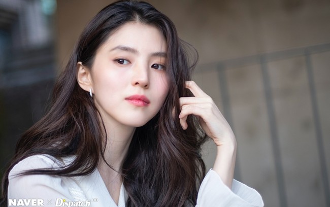 Masih dari pemeran karakter villain, adalah Han So Hee dari melodrama The World of the Married. Karakternya sebagai Yeo Da Kyung sang pelakor benar-benar membuat para penonton meradang dan benci padanya. Akun Instagram-nya bahkan sempat digeruduk netizen Indonesia yang ingin meluapkan kekesalan. Foto: Istimewa