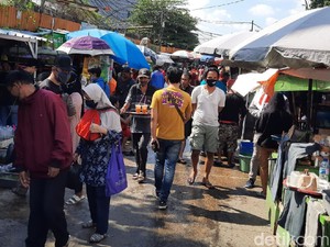 Sejumlah Pasar di Jakarta Abaikan Jaga Jarak, Satpol PP: Kita Disiplinkan