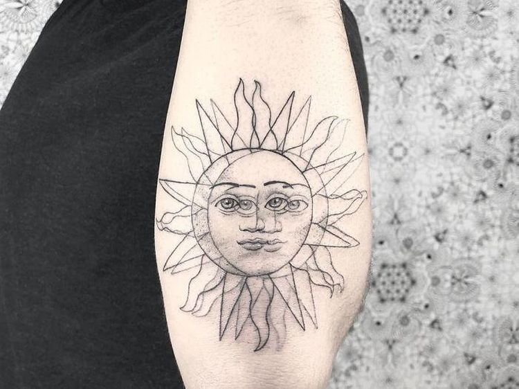 Antimainstream! Seni Tato Ini Bikin Mata Berilusi