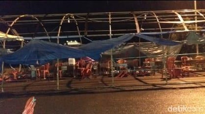 Angin Kencang Rusak Posko COVID-19 di Palopo Sulsel