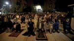 Foto: Khusyuknya Jemaah Salat di Masjid Al-Aqsa yang Baru Dibuka