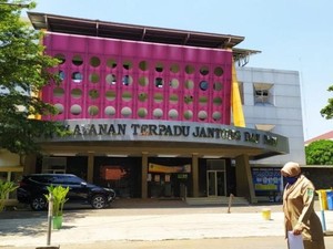 Cukup Isolasi di Rumah, Sopir Ambulan Sembuh dari Corona