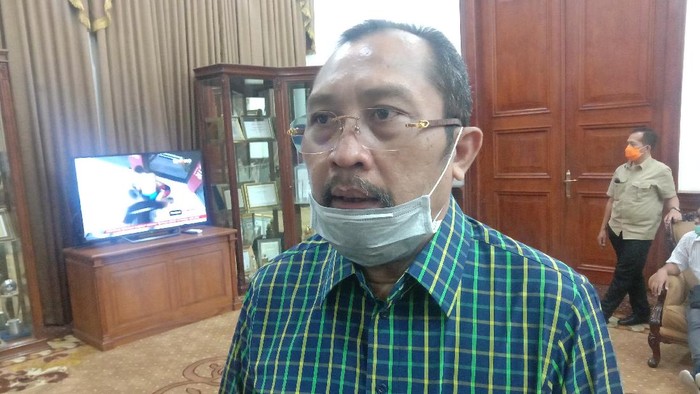 Wakil Ketua DPRD Jatim, Sahat Tua Simanjuntak