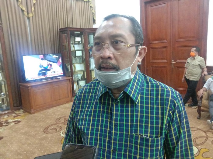 Wakil Ketua DPRD Jatim, Sahat Tua Simanjuntak