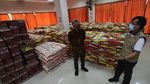 Bantuan Sembako untuk Warga Terdampak COVID-19