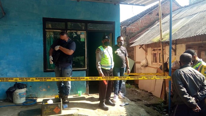 Polsek Singosari menggelar olah TKP