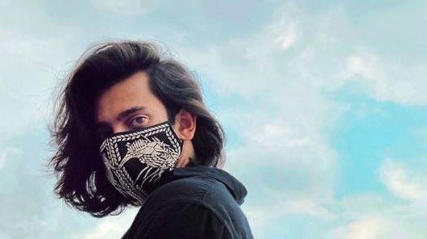 Masker desainer oleh Biyan (Instagram Biyanofficial)