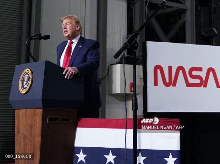 Donald Trump saksikan peluncuran misi SpaceX-Nasa