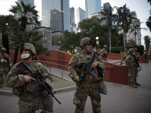Trump Kerahkan Ribuan Tentara-Polisi di Washington Usai Demo George Floyd