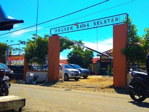 Polisi Tangkap Pembaiat Terduga Teroris yang Serang Polsek Daha Selatan
