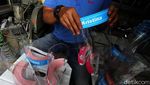 Jelang New Normal, Perajin Face Shield Banjir Order