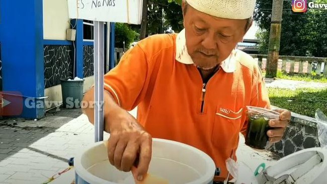 Mantan GM Jadi Penjual Cincau hingga Denny Sumargo Temukan Daging Ilahi