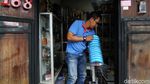 Jelang New Normal, Perajin Face Shield Banjir Order
