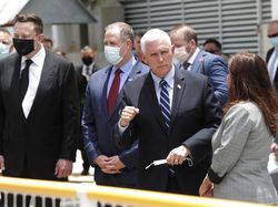 Astronaut NASA Sukses Diterbangkan, Elon Musk Kegirangan