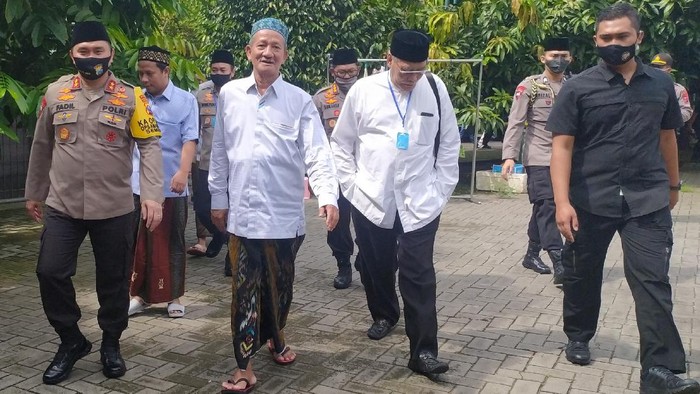 Kapolda Jatim Irjen M. Fadil Imran dan Gus Ali