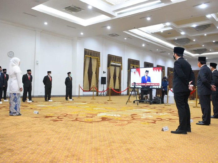 upacara hari lahir pancasila di pemprov jatim