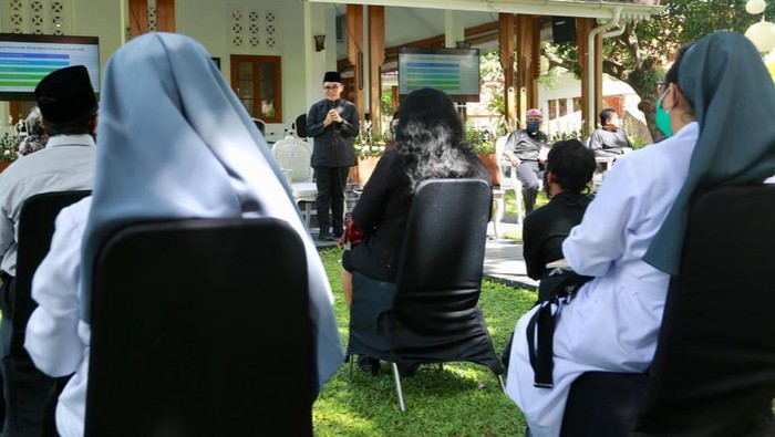 Bupati Anas dan Tokoh Lintas Agama Konsolidasi New Normal Keagamaan