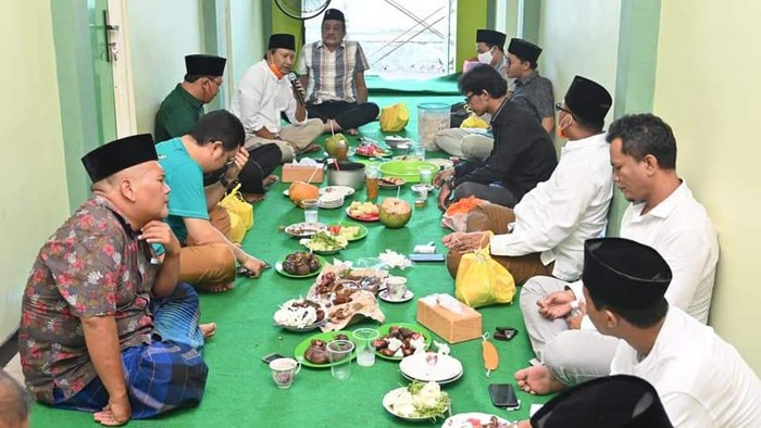 Bupati-Ketua DPRD Kabupaten Pasuruan Panen Kritikan