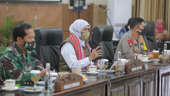 gubernur khofifah