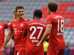 Pavard Bidik Treble dengan Bayern Munich di Musim Ini