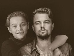 Keren! Jagoan Photoshop Gabungkan Foto Artis dan Masa Mudanya