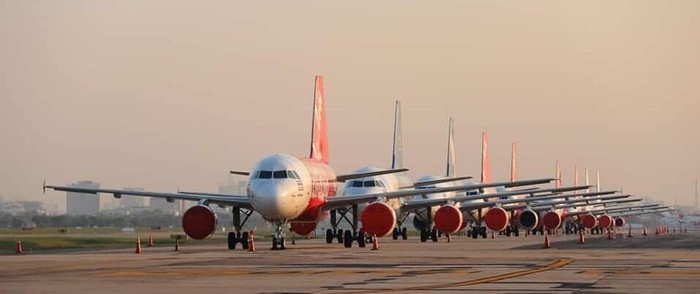 Sejak akhir Maret, sebagian besar armada AirAsia Group yang berjumlah 282 pesawat telah terparkir di beberapa bandara di Asia. Di antara jumlah tersebut terdapat 28 unit pesawat yang terparkir di 4 lokasi di Indonesia sejak 1 April 2020 yaitu Jakarta, Denpasar, Medan, dan Surabaya.