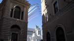 Indahnya Warna-warni di Langit Italia