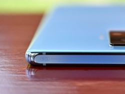 Ini Vivo X50 Pro, Ponsel Pertama dengan Gimbal di Kamera