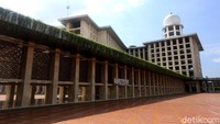  Jokowi juga menitipkan soal pelaksanaan protokol kesehatan di Masjid Istiqlal, jika sudah dibuka untuk umum.