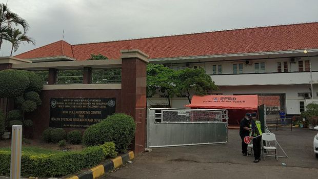 rs darurat surabaya sekaligus museum kesehatan
