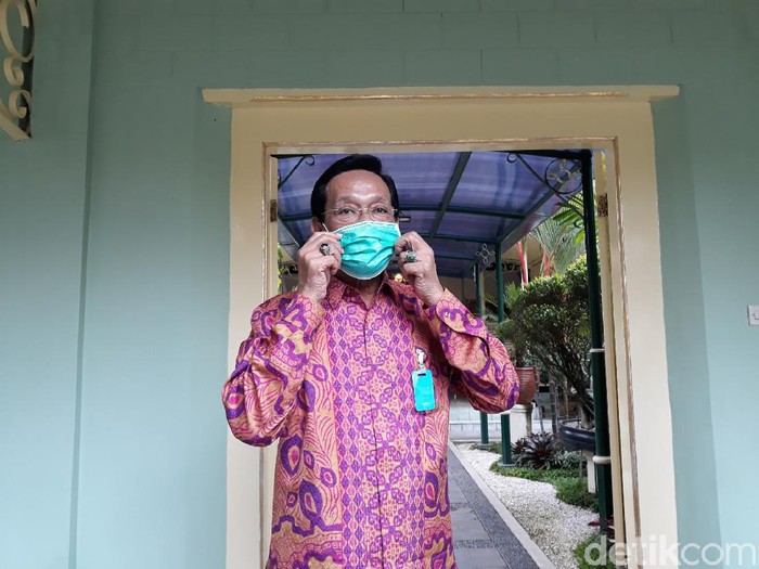 Sri Sultan HB X di Kepatihan Yogyakarta, Selasa (2/6/2020).