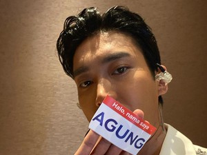 7 Momen Siwon yang Melokal, Dipanggil Mas Agung Hingga Jualan Kurma
