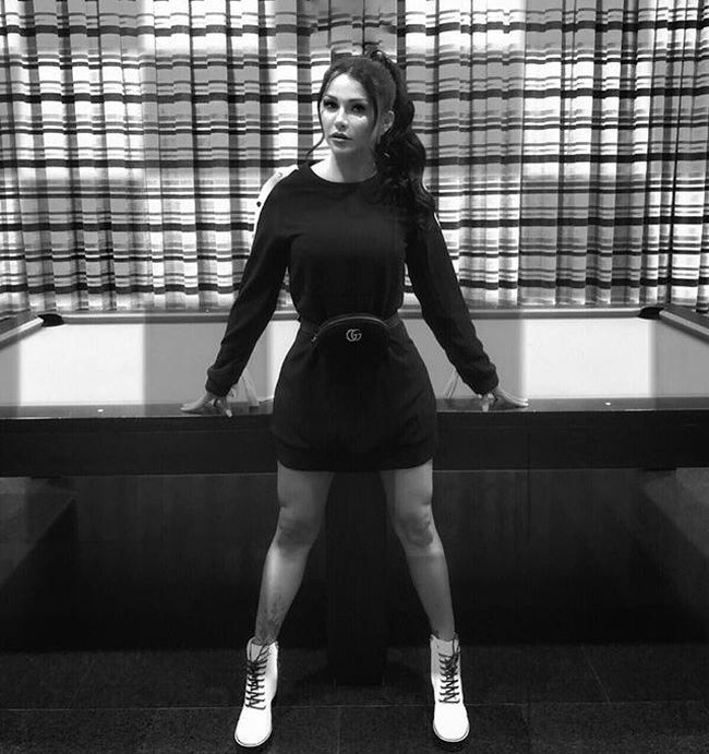 “Saya selalu menjaga diri sendiri, berlatih, olahraga, dan menjaga makanan, tetapi setelah saya melihat serial Keeping Up the Kardashians dan mulai terlihat seperti dia, ya, saya mendapat timbal balik yang sangat positif,” imbuhnya. (Foto: Instagram)