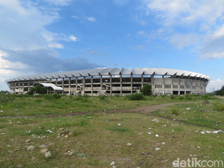 Foto: Stadion Barombong Nasibmu Kini