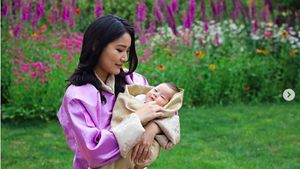Ratu Cantik Bhutan Pertamakalinya Ungkap Foto Anak ke-2 yang Baru Lahir