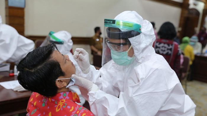 250 ASN di Pemkot Semarang jalani tes swab, Selasa (2/6/2020).