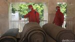 Jelang New Normal, Masjid Istiqlal Disemprot Disinfektan