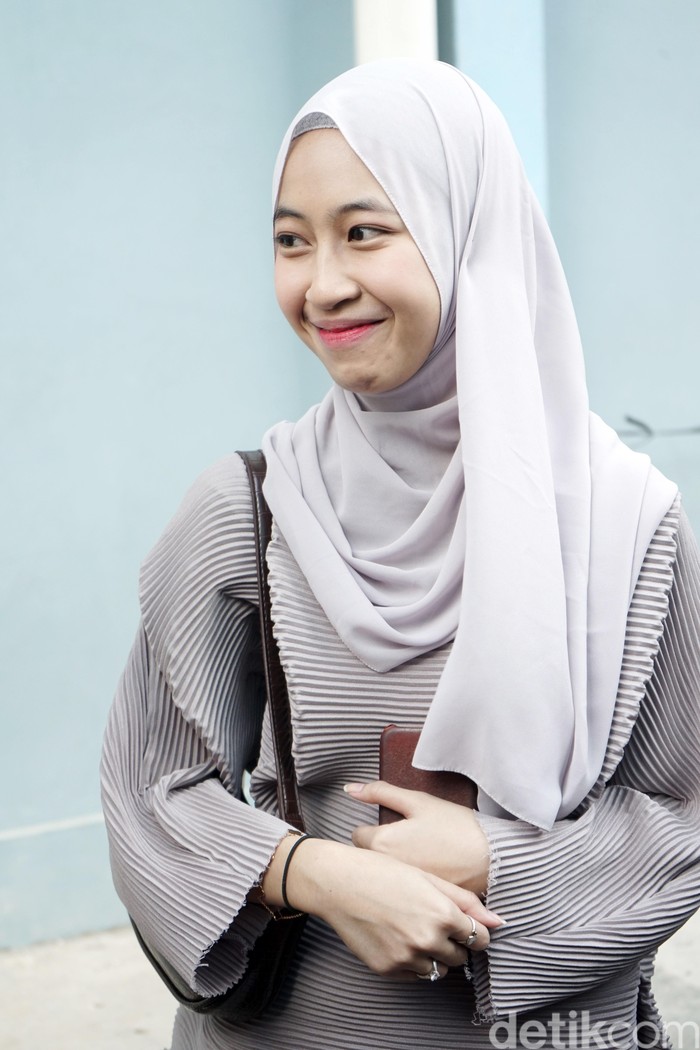 Adiba Khanza Adiba Khanza saat ditemui di kawasan Trans TV.