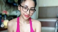 Unggahan model berusia 24 tahun itu saat berolahraga pun ramai dikomentari netizen.  Dok. Instagram/elizabethangelalorenza