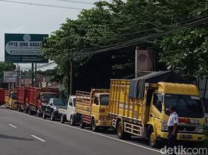 New Normal Pemkab Klaten, Antrean Kendaraan Uji Kir Mengular