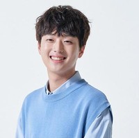 Nomor 7 yang dinilai memiliki kulit paling bening adalah Lee Chanwon. Lee merupakan penyanyi trot dan aktor. Foto: Istimewa