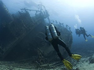 16 Destinasi Menyelam Dunia Paling Menakjubkan (Bagian II)
