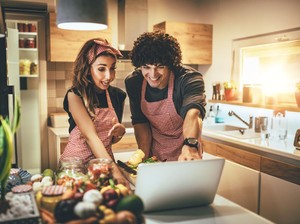 Survei Terbaru, Masak di Rumah Jadi Tren New Normal di Amerika