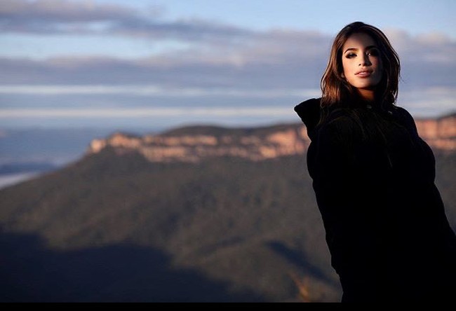 Diserang banyak orang, Samantha pun menuliskan klarfikasi dan permohonan maafnya karena telah menyakiti orang kulit hitam. Aku mendengar kamu, aku minta maaf, aku tahu kamu tersakiti. Aku tahu ini nggak adil, tulis Samantha di Instagram yang mematikan kolom komentar. Foto: Instagram