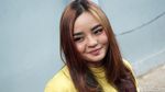 Bantah Pindah Agama, Gita Sinaga Pamer Tato