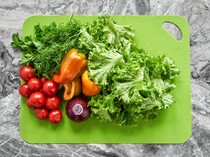 15 Herbal dan Sayuran yang Baik untuk Penderita Asam Urat