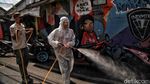 Jelang New Normal, Operasi Disinfeksi Corona Sasar Pemukiman Padat