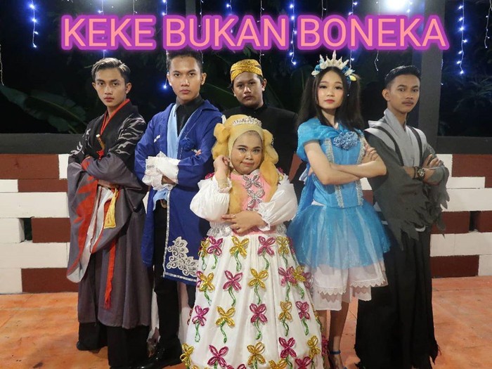 Kekeyi di video Keke Bukan Boneka
