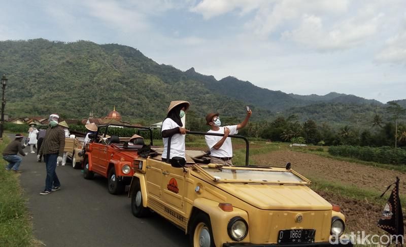 Komunitas VW Cabrio Borobudur